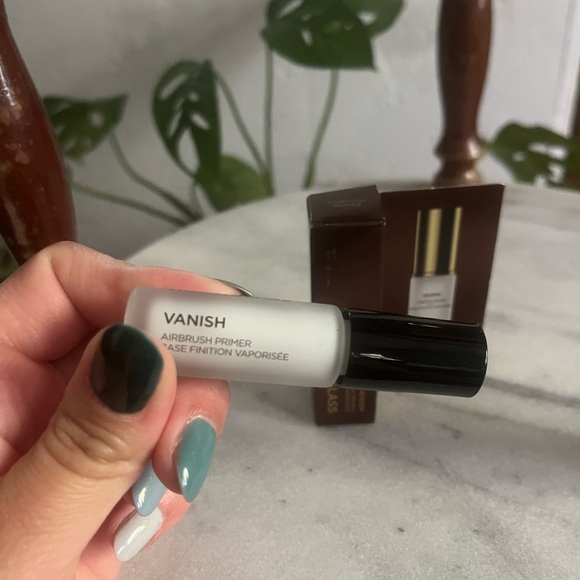 ✨$6 hourglass vanish airbrush primer mini - Picture 3 of 4
